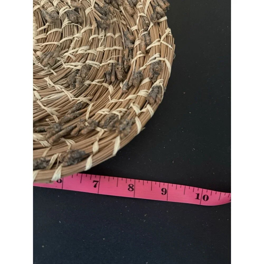 Handmade Coushatta Style Pine Needles and Raffia Flat Basket
